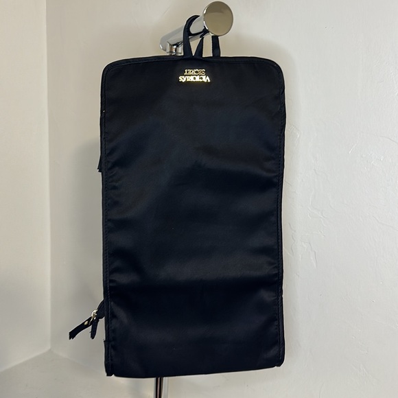 Victoria’s Secret travel black jewelry holder - Picture 5 of 10